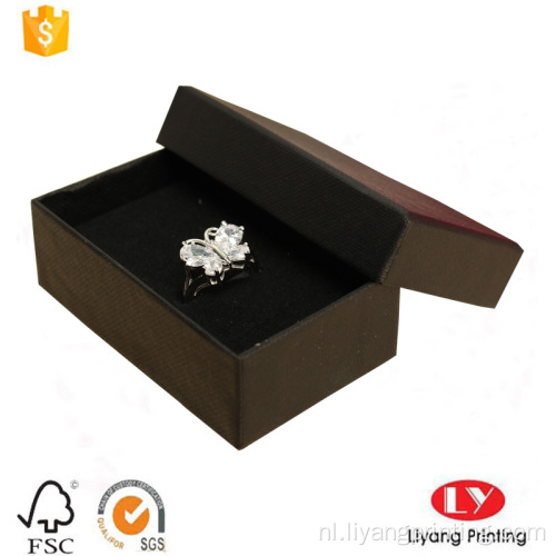 Aangepaste ring sieraden papieren verpakking geschenkdoos